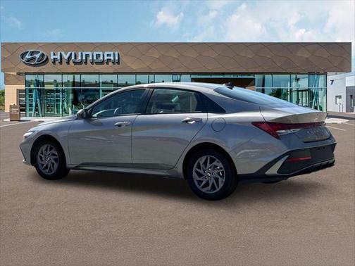 2025 Hyundai ELANTRA HEV Blue