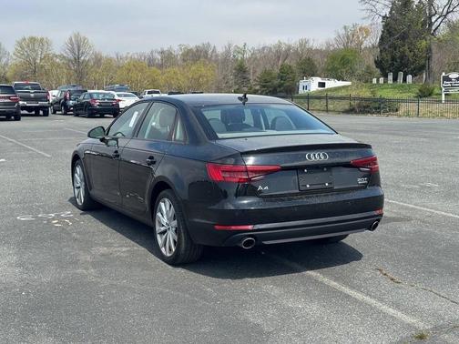 Mythos Black Metallic 2017 Audi A4 2.0T Premium