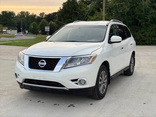 2014 Nissan Pathfinder SV