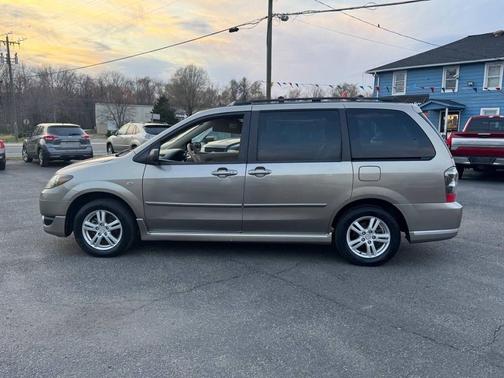 2006 Mazda MPV LX