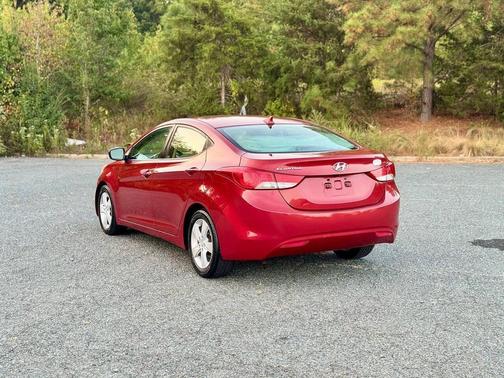 2011 Hyundai ELANTRA GLS