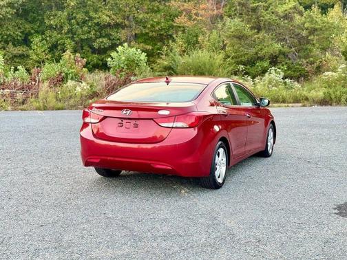 2011 Hyundai ELANTRA GLS