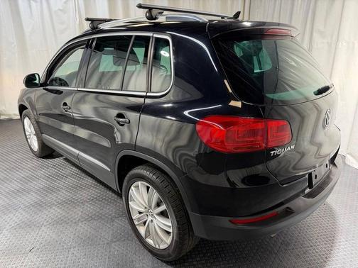 2012 Volkswagen Tiguan SE