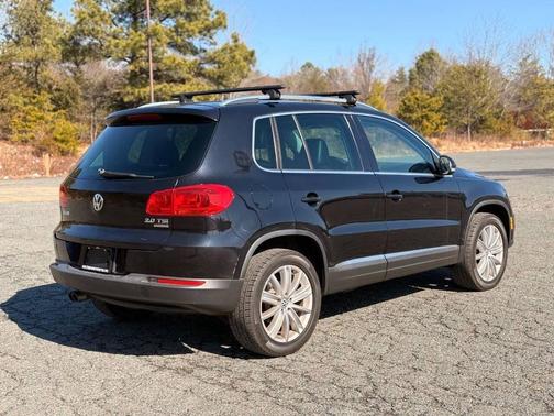 2012 Volkswagen Tiguan SE