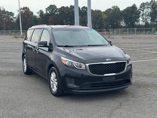 2016 Kia Sedona LX