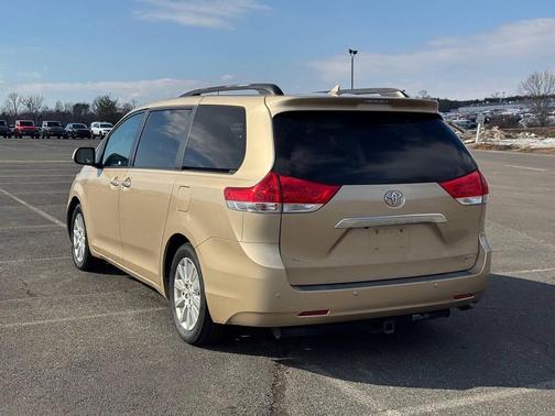 2011 Toyota Sienna Limited