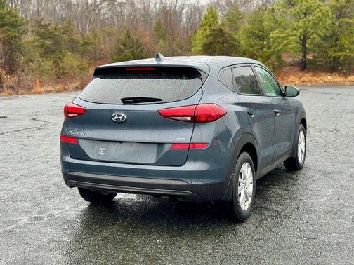 2021 Hyundai TUCSON SE