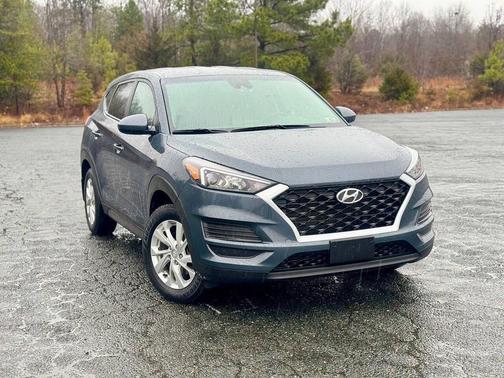 2021 Hyundai TUCSON SE