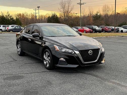 2020 Nissan Altima S FWD