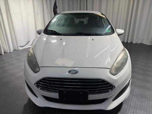 2015 Ford Fiesta SE