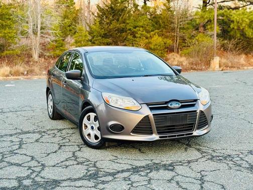 2012 Ford Focus S