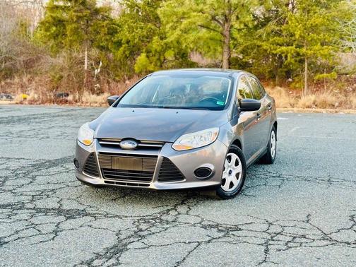 2012 Ford Focus S