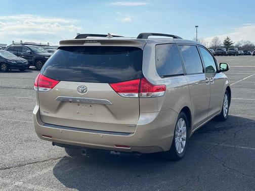 2011 Toyota Sienna Limited