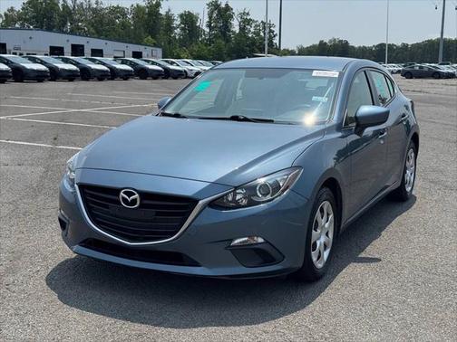 2016 Mazda Mazda3 i Sport