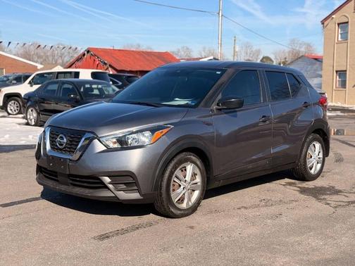 2020 Nissan Kicks S