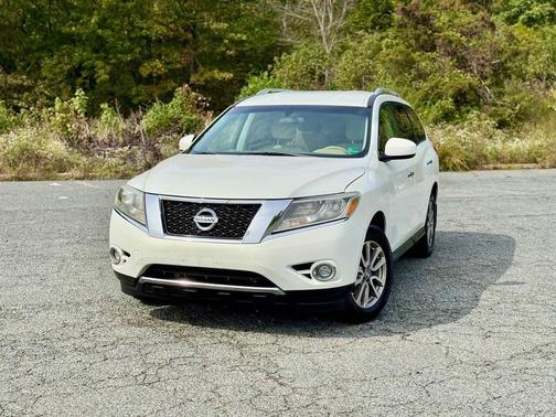 2014 Nissan Pathfinder SV