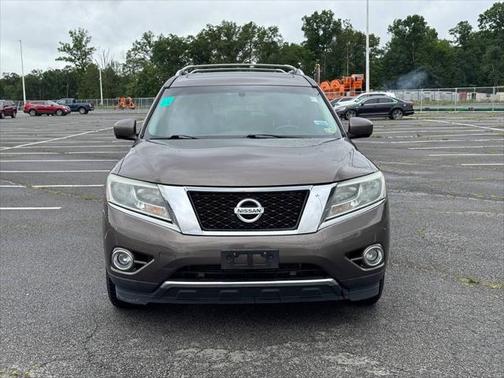 2015 Nissan Pathfinder SL