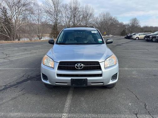 2009 Toyota RAV4 Base
