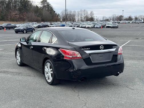 2013 Nissan Altima 3.5 SV