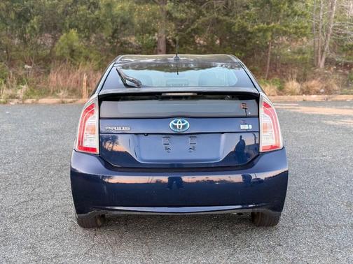 2013 Toyota Prius Two