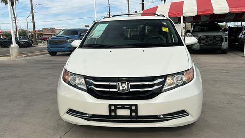 White Diamond Pearl 2016 Honda Odyssey EX