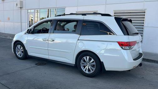 White Diamond Pearl 2016 Honda Odyssey EX