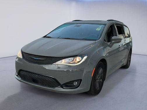 2020 Chrysler Pacifica Hybrid Limited