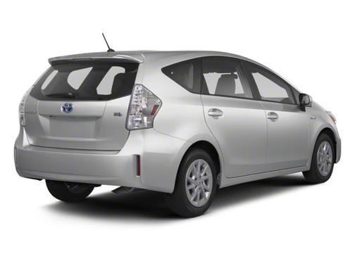 2013 Toyota Prius v Three