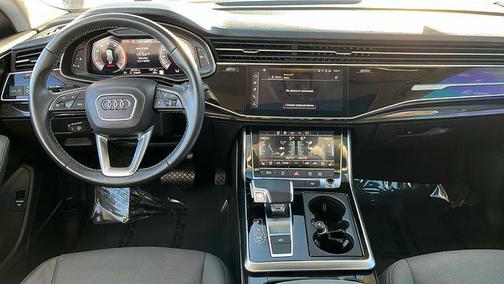 2024 Audi Q8 55 Premium Plus