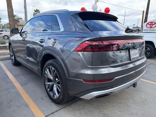 2024 Audi Q8 55 Premium Plus