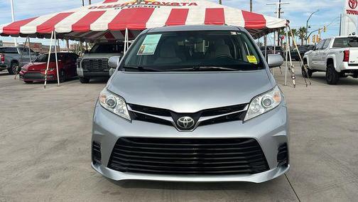 Celestial Silver Metallic 2020 Toyota Sienna LE