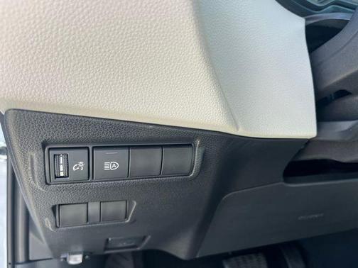 2025 Toyota Corolla Cross L