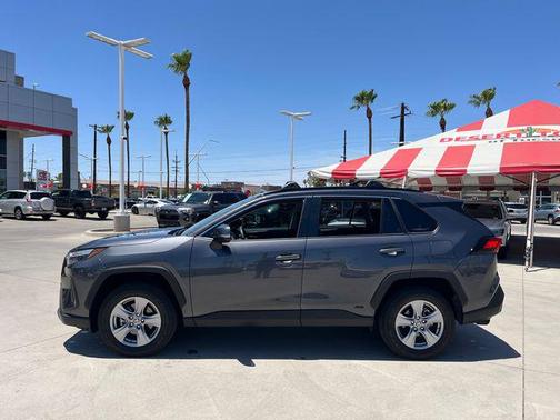 2024 Toyota RAV4 Hybrid XLE