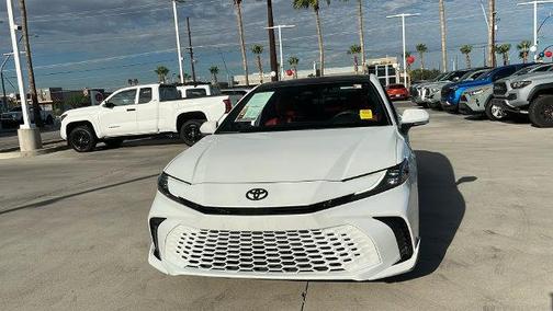 Wind Chill Pearl 2025 Toyota Camry XSE