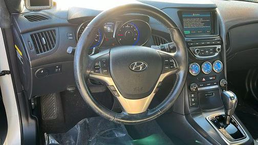 2013 Hyundai Genesis Coupe 2.0T Premium