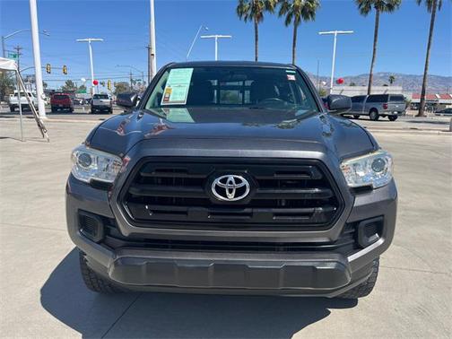 2016 Toyota Tacoma SR5