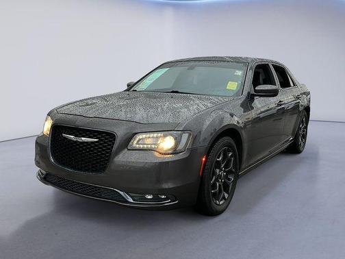 2019 Chrysler 300 S