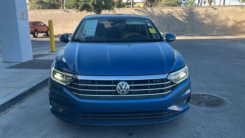 Silk 2019 Volkswagen Jetta 1.4T SEL Premium