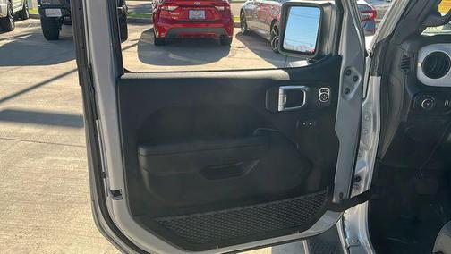 Silver Zynith Clearcoat 2024 Jeep Wrangler Sport S