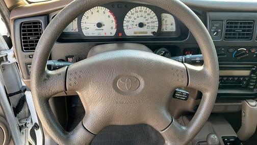 2004 Toyota Tacoma Xtracab