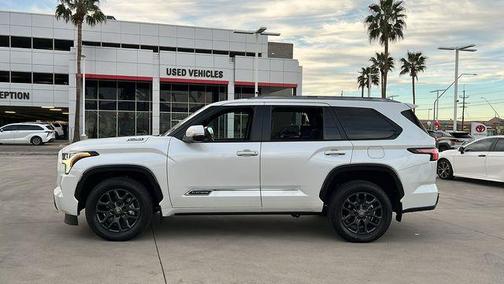 2025 Toyota Sequoia Platinum