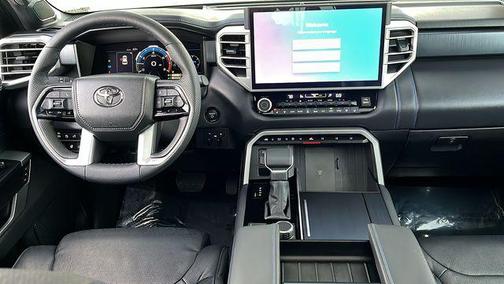 2025 Toyota Sequoia Platinum