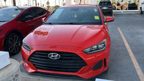 2020 Hyundai Veloster 2