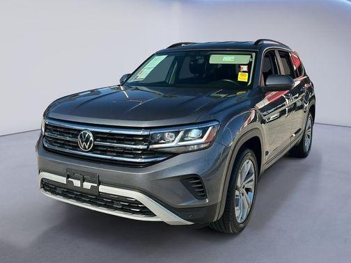 Platinum Gray Metallic 2021 Volkswagen Atlas 3.6L SE w/Technology