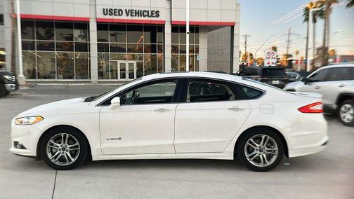 2016 Ford Fusion Hybrid Titanium