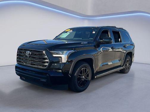 2025 Toyota Sequoia SR5