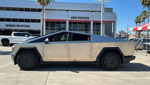 Ultra-Hard Stainless Steel 2025 Tesla Cybertruck All-Wheel Drive