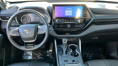 2023 Toyota Highlander XSE