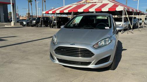 Ingot Silver 2018 Ford Fiesta SE