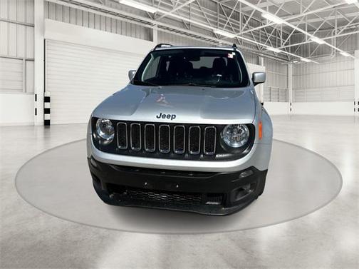 Glacier Metallic 2018 Jeep Renegade Latitude